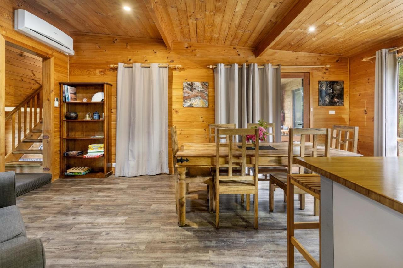 Mole Creek Cabins Екстериор снимка