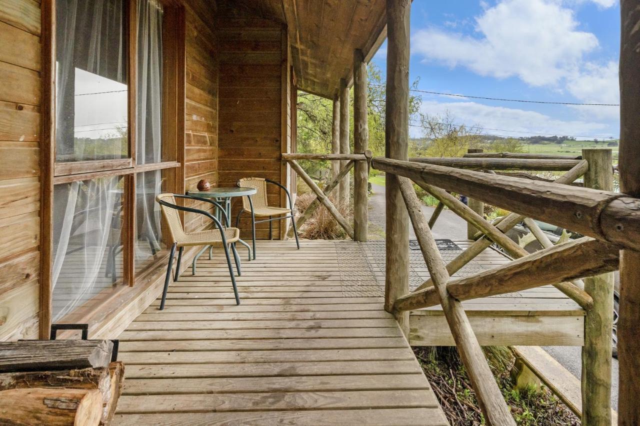 Mole Creek Cabins Екстериор снимка